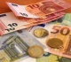 Kaip gyvensime 2022 metais? Didės mažiausiai uždirbančiųjų pajamos, senjorų ir neįgaliųjų pensijos, kitos išmokos