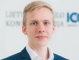 Vilius Kriaučiūnas, Lietuvos verslo konfederacijos politikos patarėjas